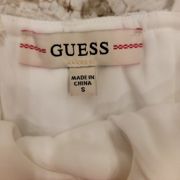 NWOT Guess Snowie Textured Top - Picture 5 of 6